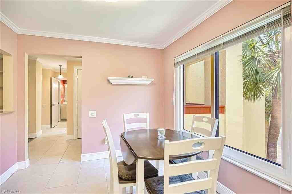 7402 Lake Breeze Dr Apt 306 - Photo 5 of 50