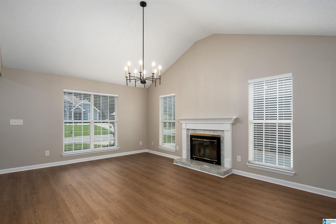 132 King James Ct - Photo 6 of 23