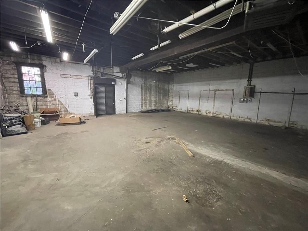 1227 60th St - Photo 2 of 2
