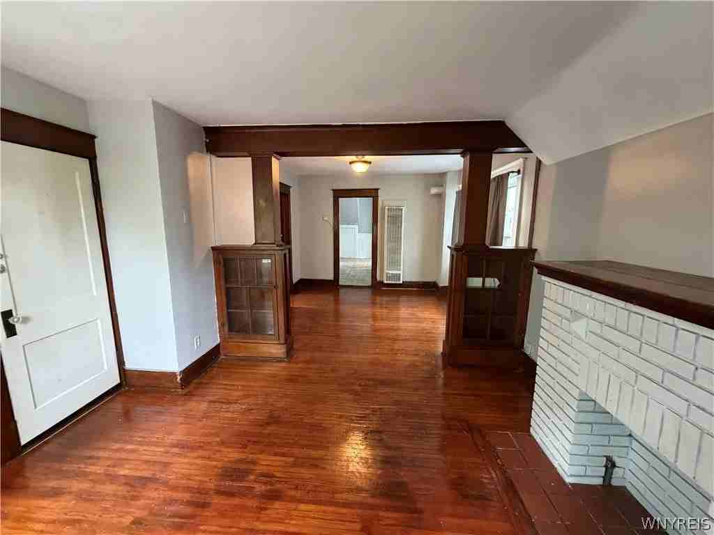 49 15th St - Photo 5 of 17