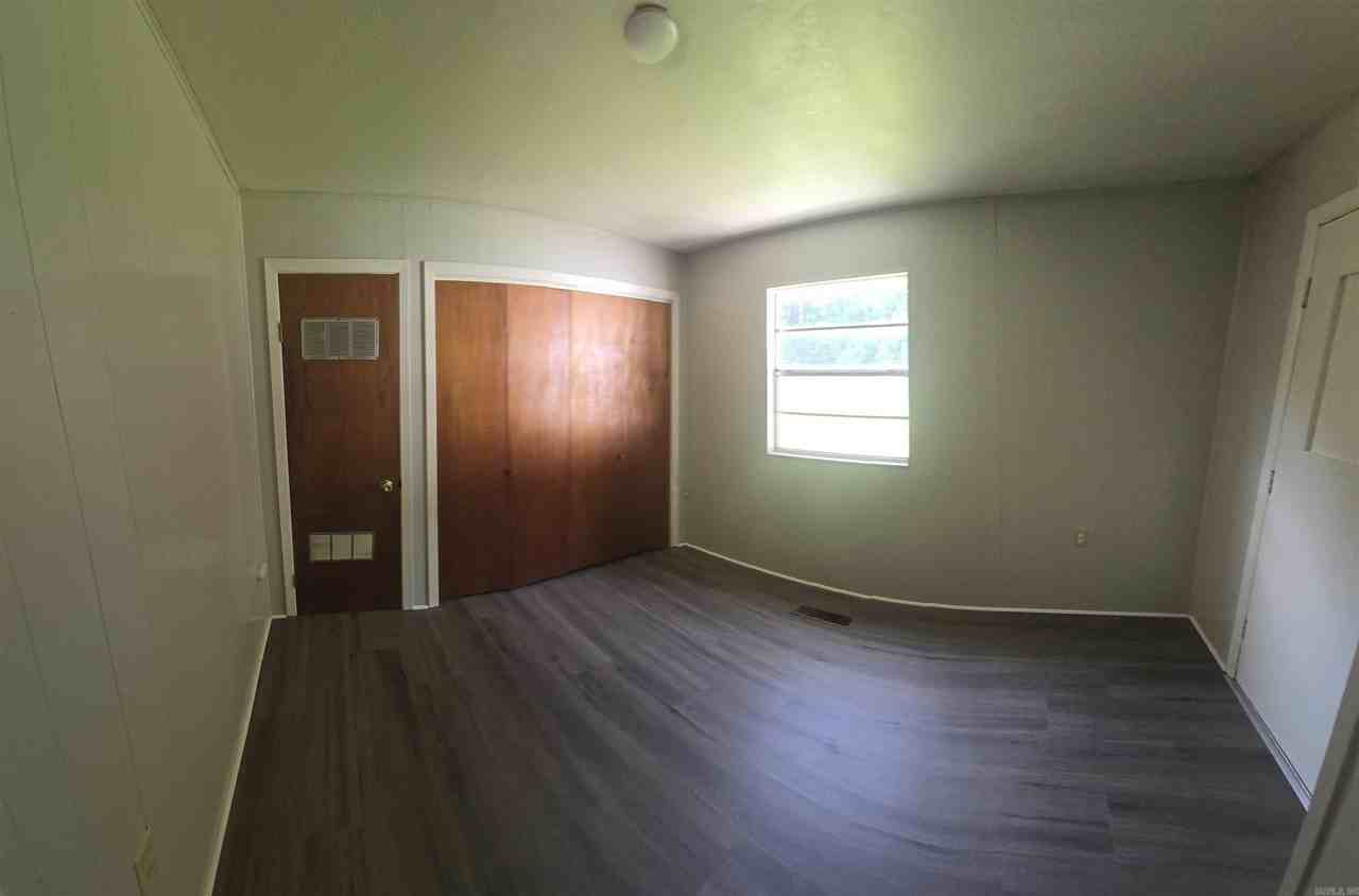 7421 Milford Dr - Photo 2 of 7