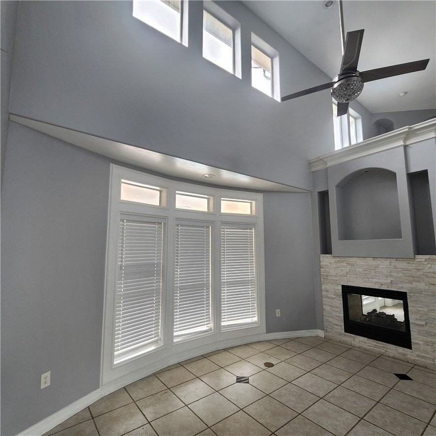 5618 Cory St - Photo 3 of 15