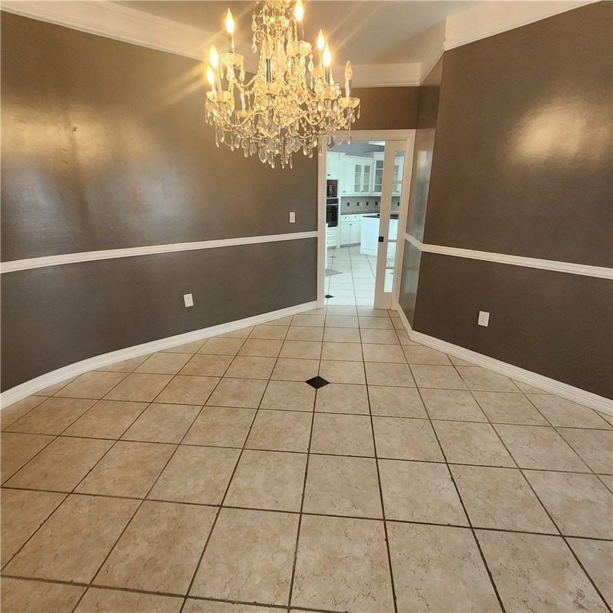 5618 Cory St - Photo 7 of 15