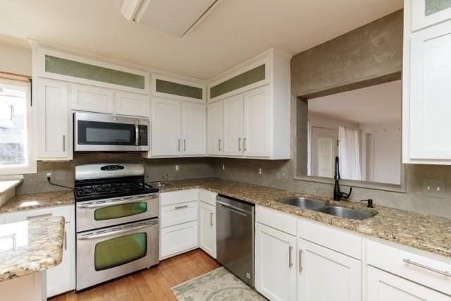 452 Delaine Dr - Photo 5 of 12