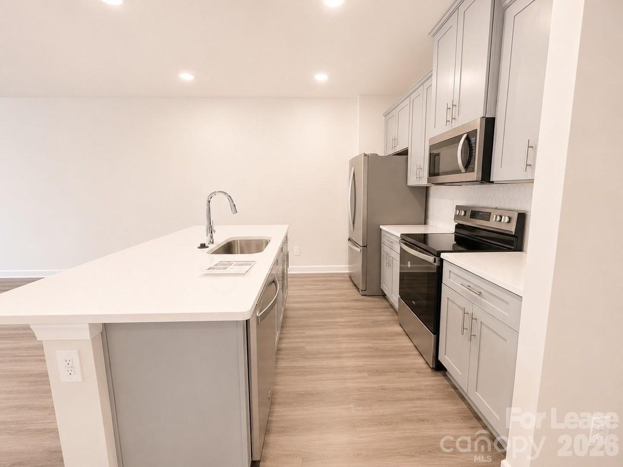 105 Ciara Pl #C - Photo 3 of 19