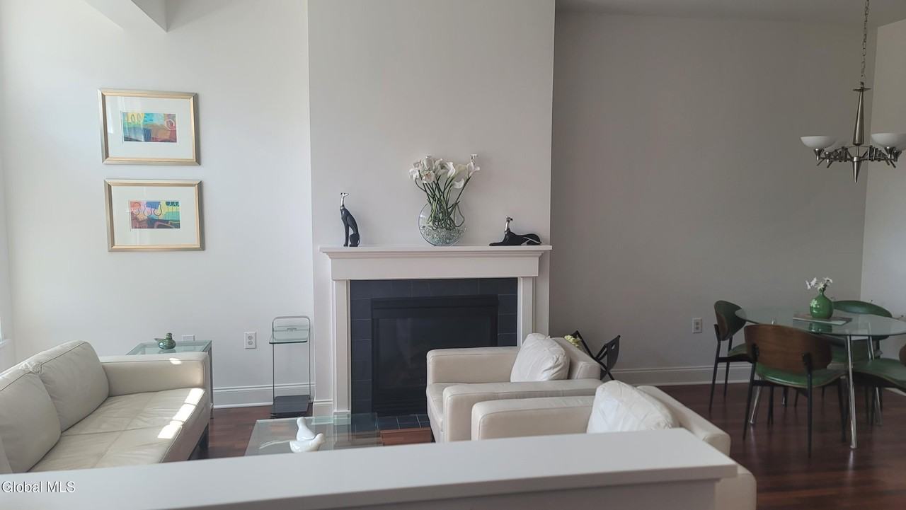 30 Whistler Ct #136 - Photo 5 of 15