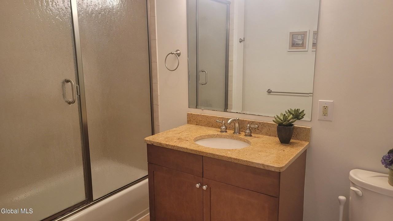 30 Whistler Ct #136 - Photo 7 of 15