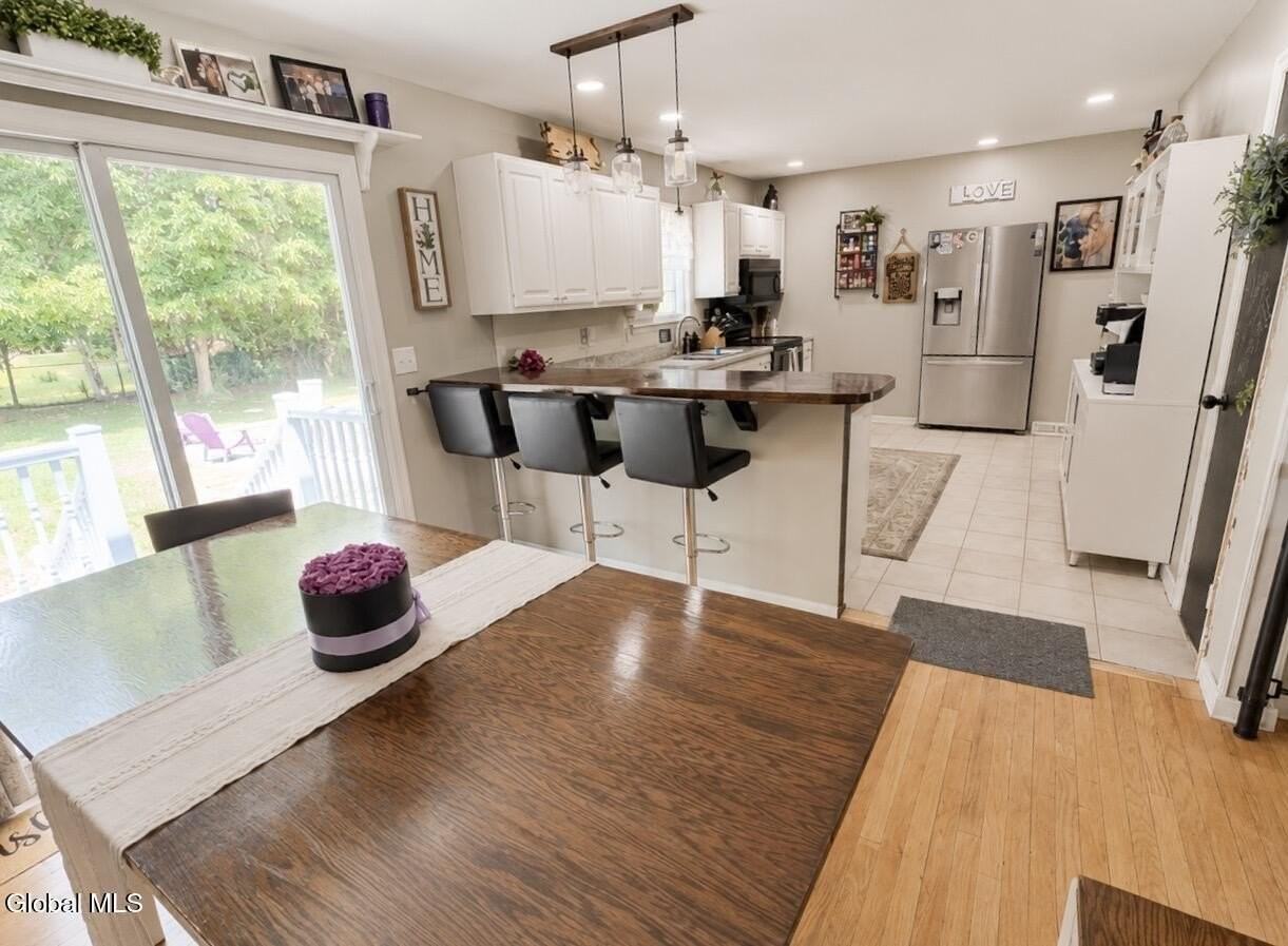 331 Grand Ave - Photo 5 of 15