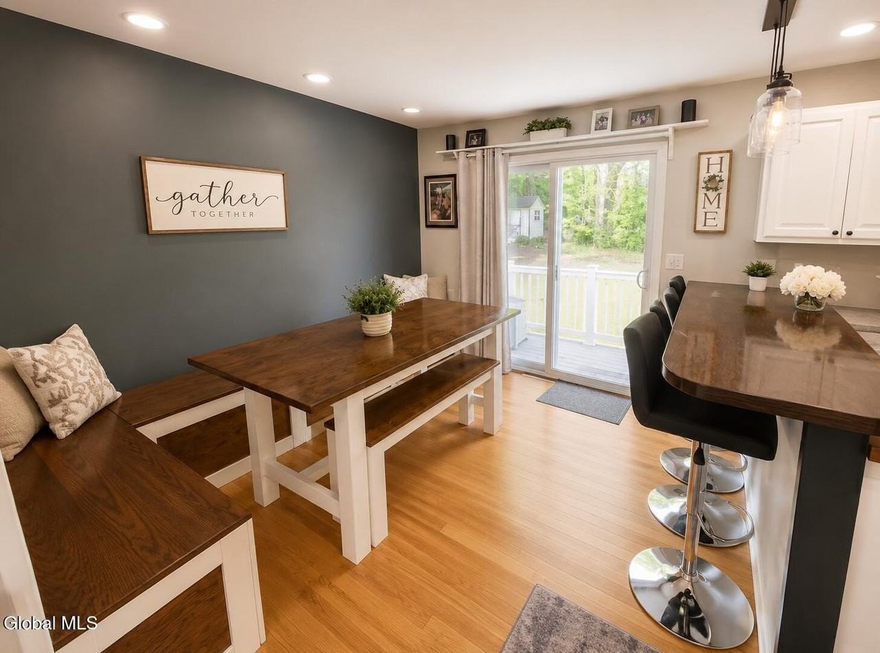331 Grand Ave - Photo 6 of 15