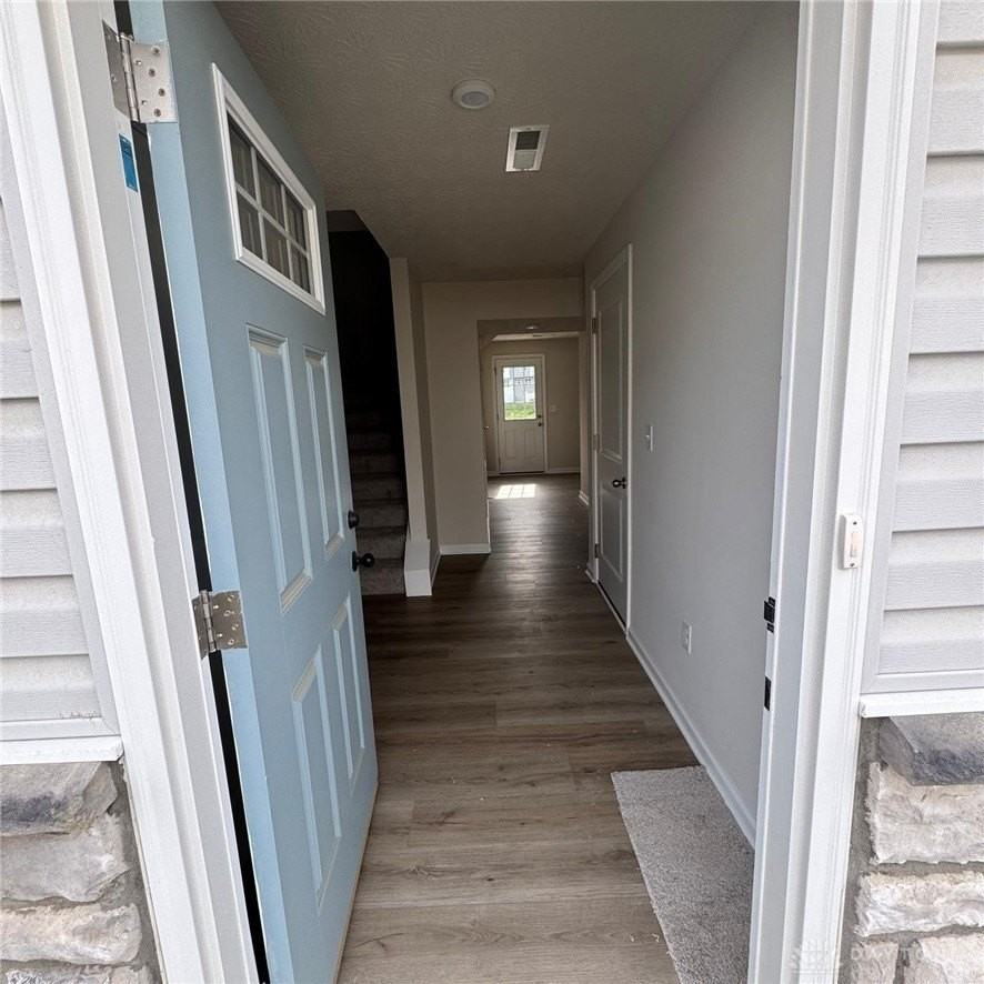 4034 Hemlock Ct - Photo 3 of 44