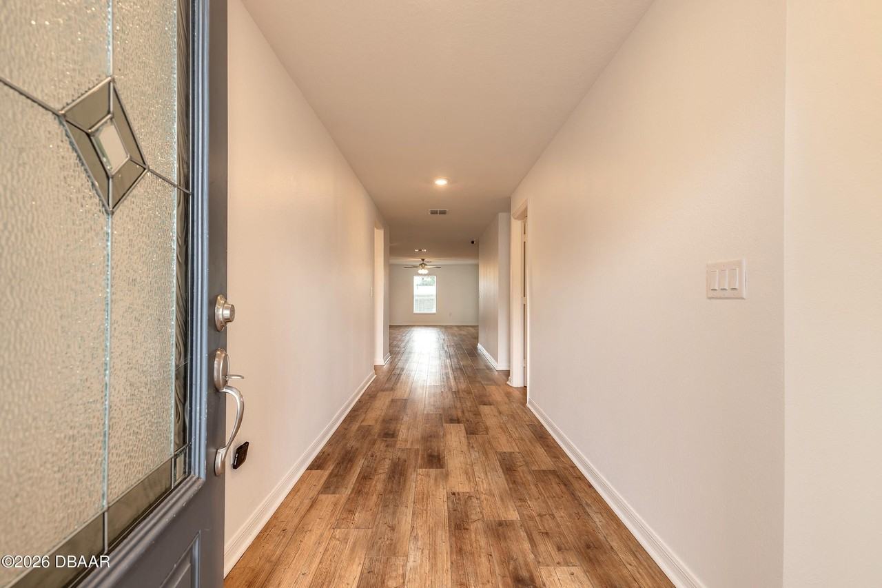 1009 Rosetta Dr - Photo 5 of 35