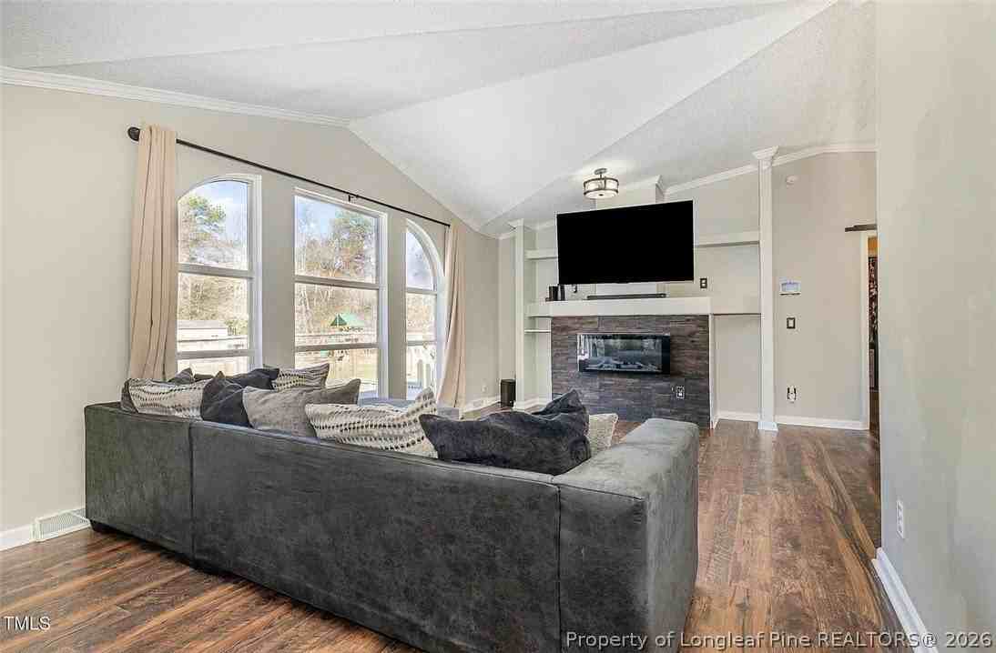 18 Five Ponds Dr - Photo 5 of 23
