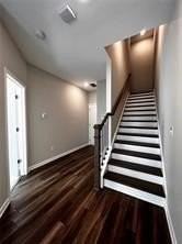 2568 Morehead St - Photo 4 of 19