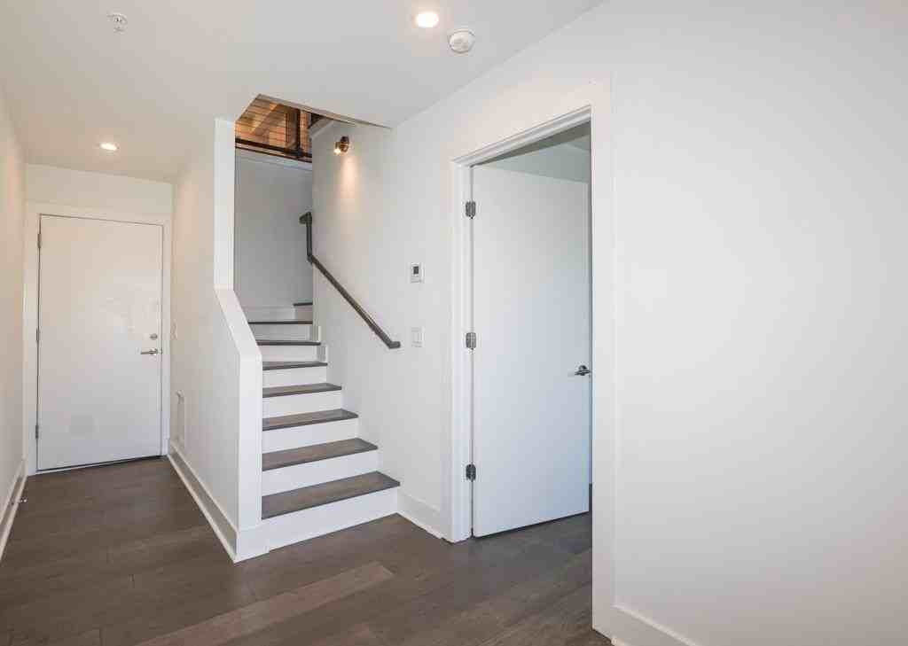 1145 Kirkwood Ave Se #14 - Photo 3 of 50