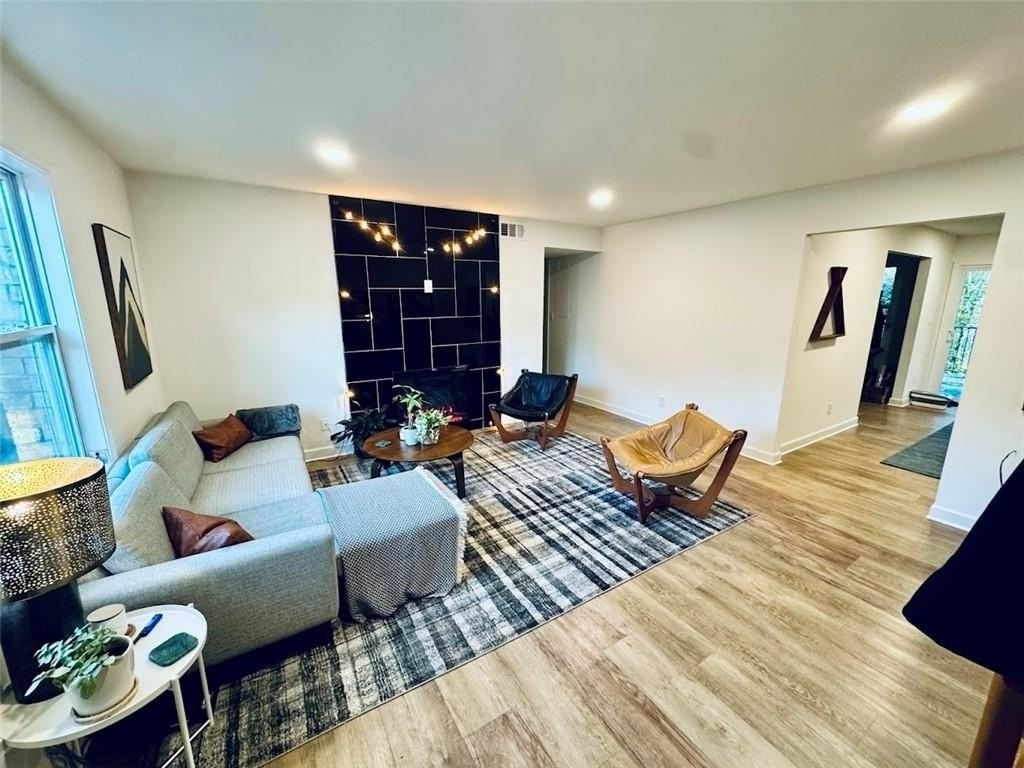 275 Winding River Dr #C - Photo 3 of 27