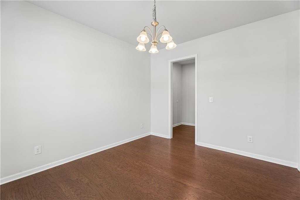 5740 Wheeler Ridge Rd - Photo 4 of 48