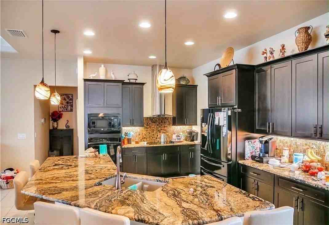 3227 Embers Pkwy W - Photo 5 of 29