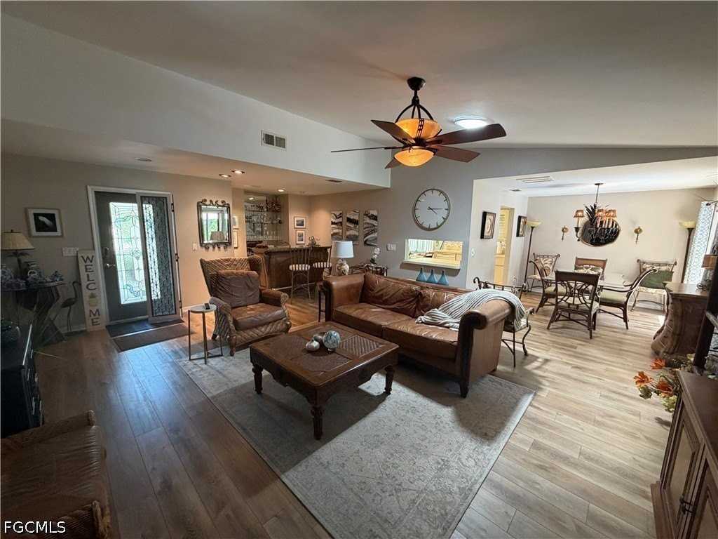5883 Sand Oak Dr - Photo 2 of 28