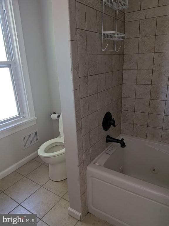 23 Knox Ave - Photo 4 of 16