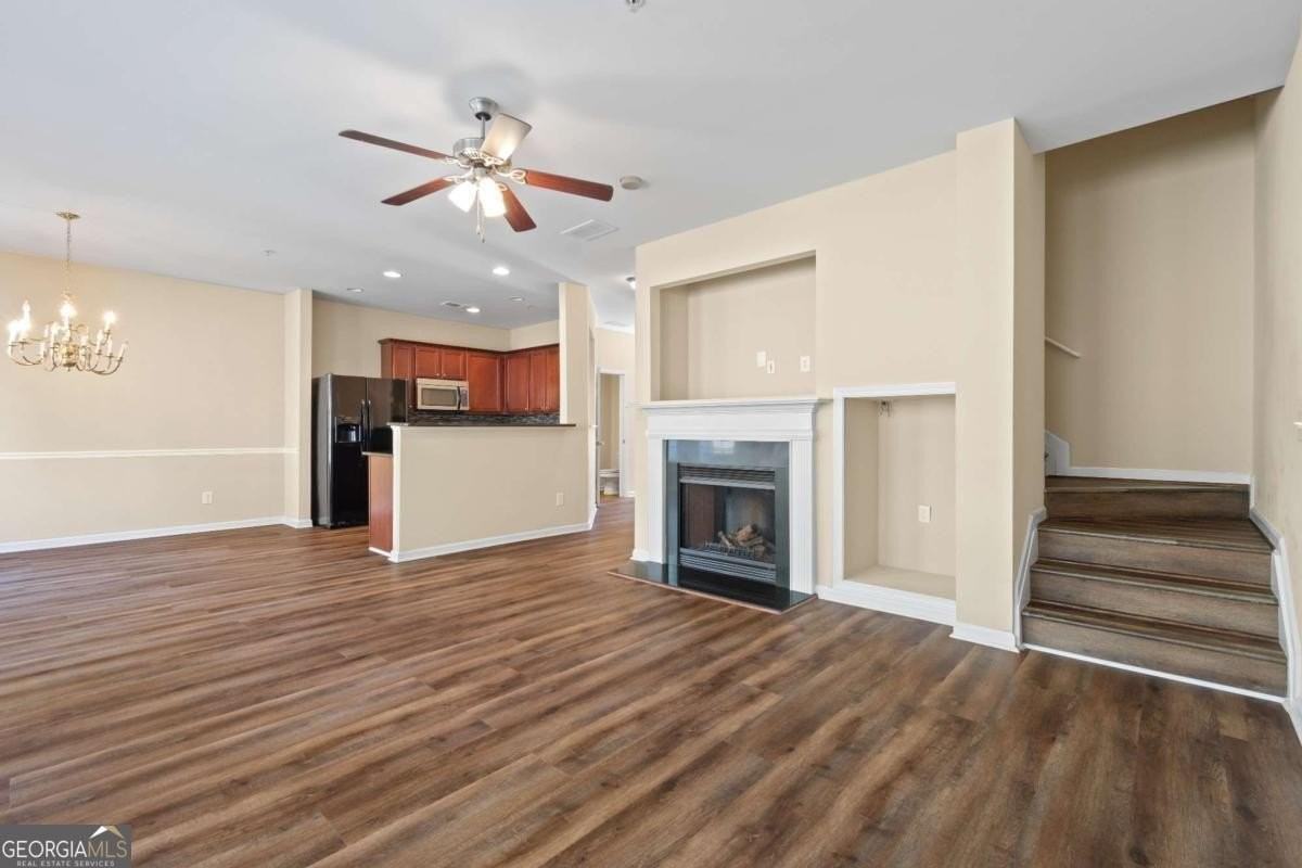 3323 Castleberry Village Cir - Photo 5 of 16