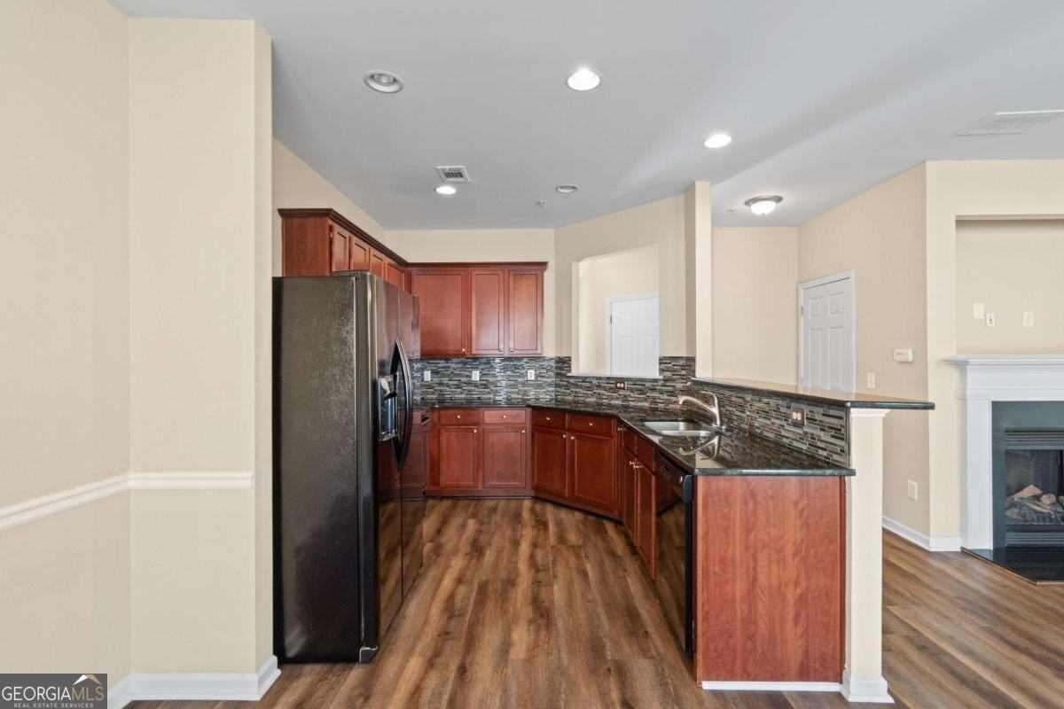 3323 Castleberry Village Cir - Photo 7 of 16