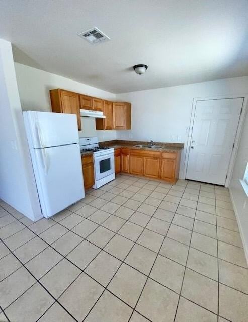 2635 Idalia Ave #A - Photo 4 of 21