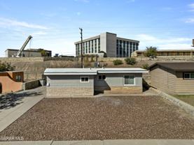 1015 N Clark Dr - Photo 1 of 1