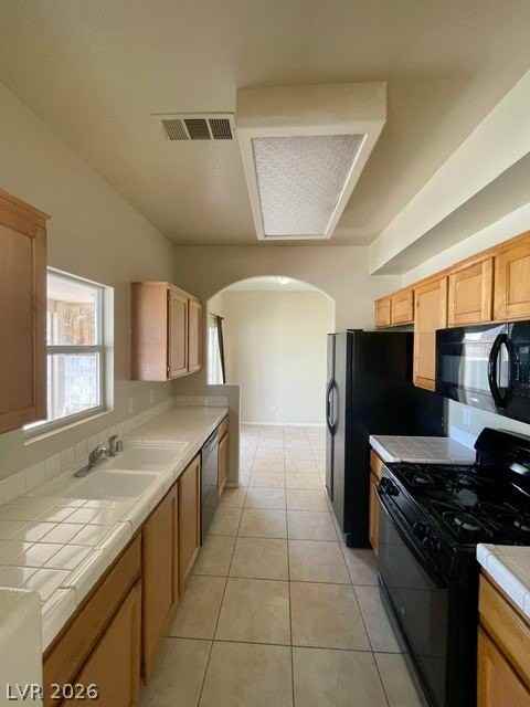 1472 Little Spring Ct - Photo 4 of 18