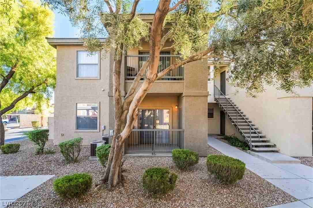 8000 W Badura Ave #1057