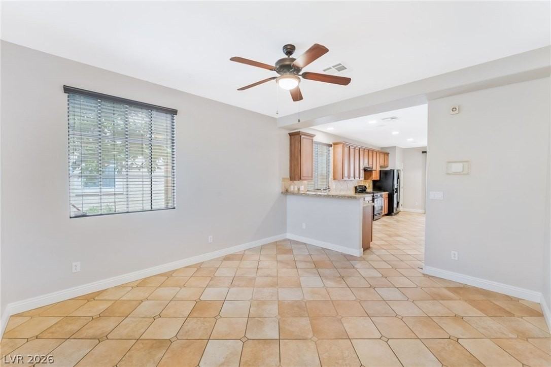 8456 Trudeau Ave - Photo 5 of 35