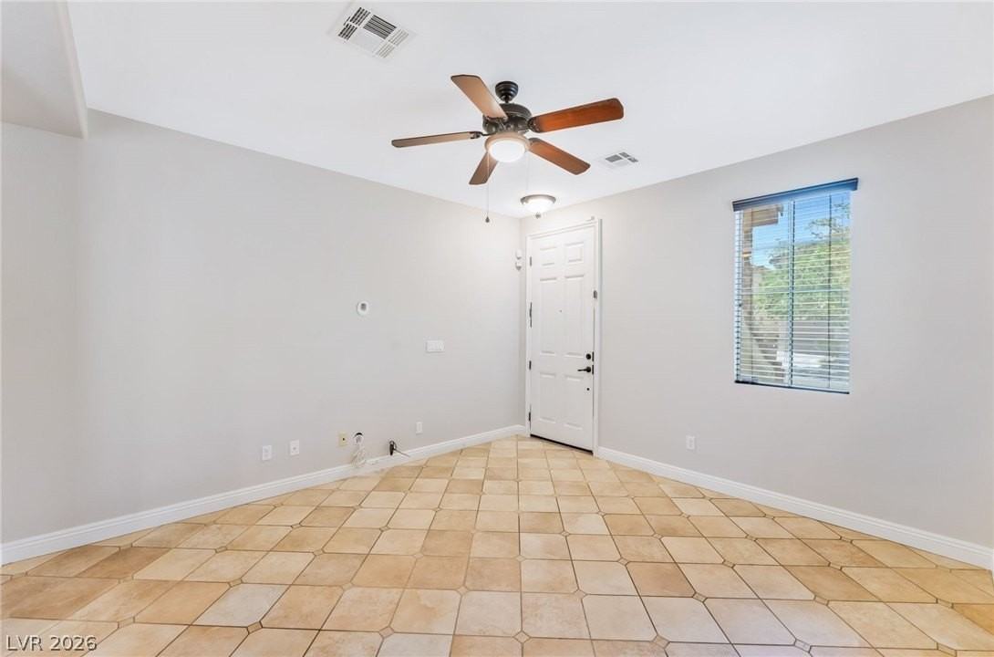 8456 Trudeau Ave - Photo 6 of 35