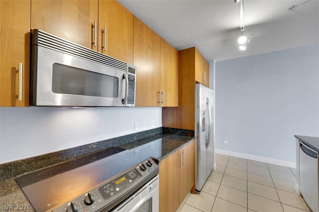 200 W Sahara Ave #2909 - Photo 4 of 19
