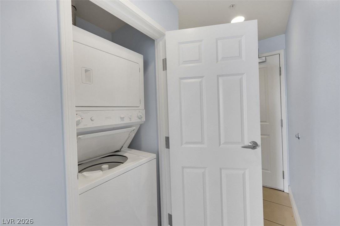 200 W Sahara Ave #2909 - Photo 6 of 19