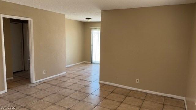 4800 Woodlake Ave - Photo 4 of 13