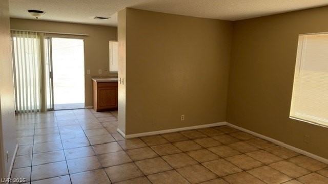 4800 Woodlake Ave - Photo 5 of 13