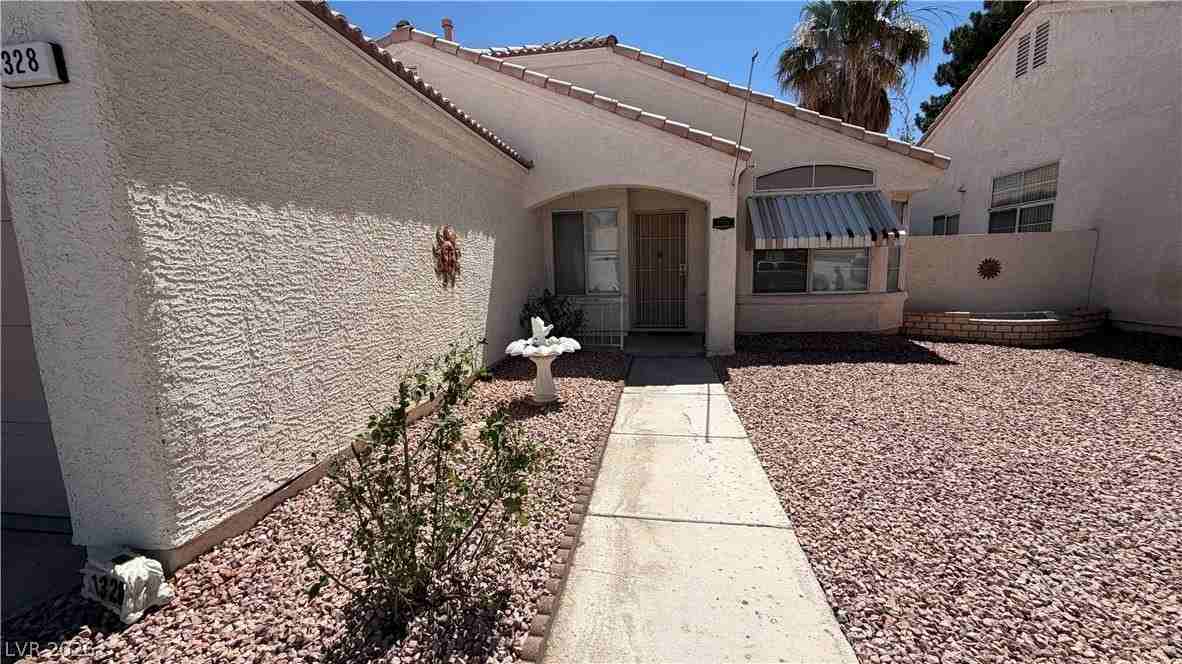 1328 Maplegrove Cir - Photo 2 of 41