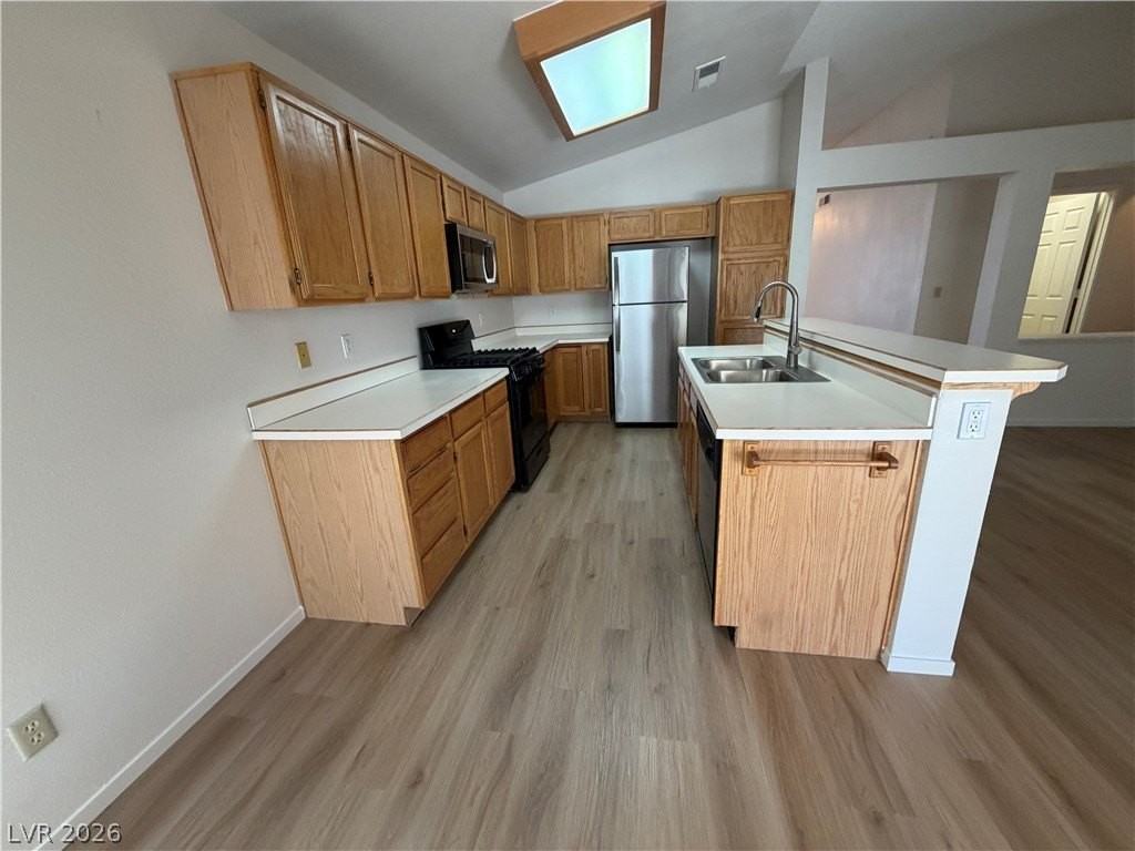 1328 Maplegrove Cir - Photo 5 of 41