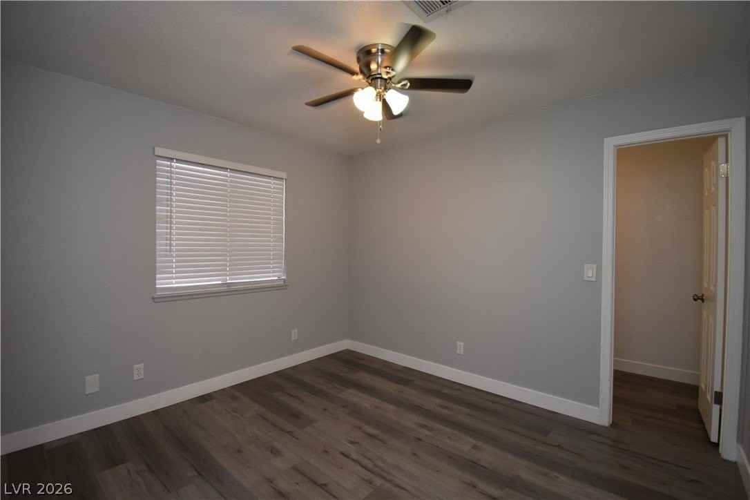5576 W Rochelle Ave #23C - Photo 7 of 15