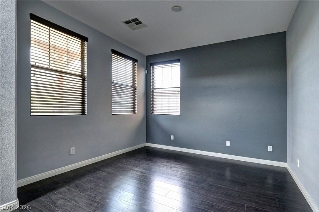 10471 Foggy Glen Ave - Photo 4 of 24