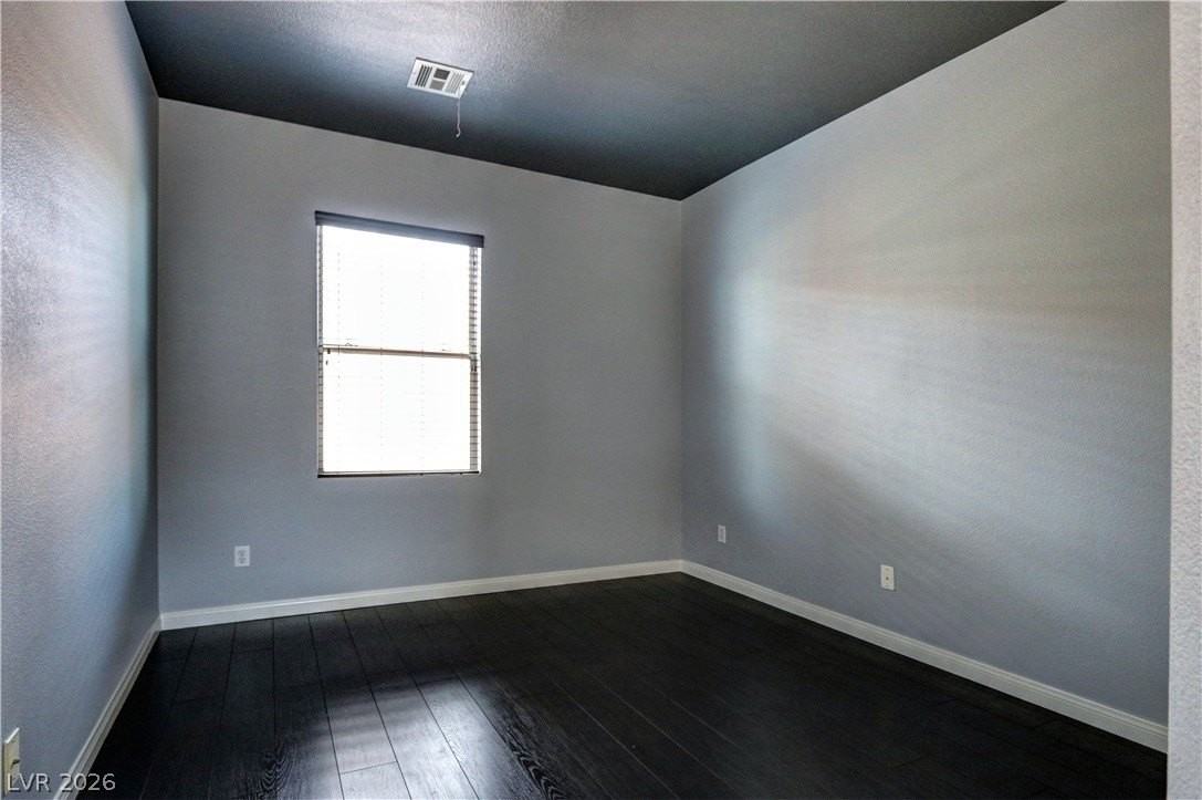 10471 Foggy Glen Ave - Photo 5 of 24