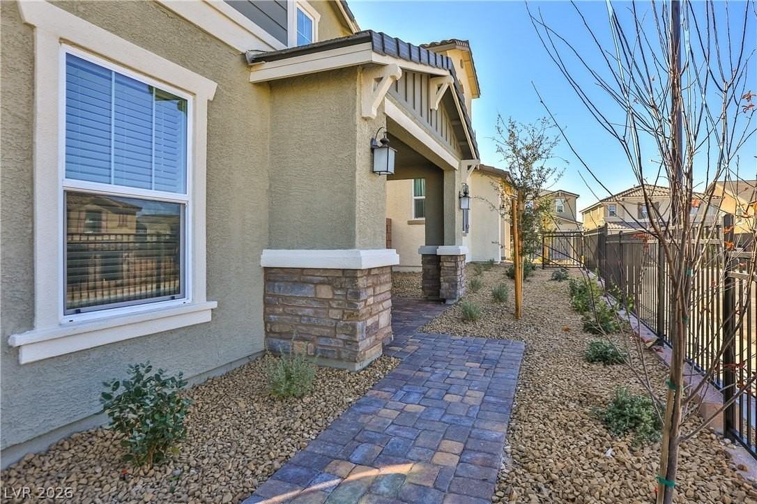 3659 Bitonto Ln - Photo 4 of 37
