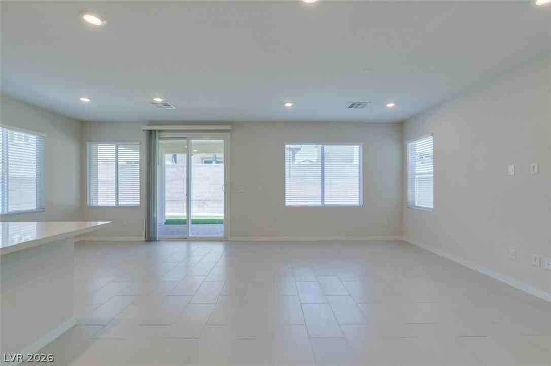 2878 Roaming Palmer Rd - Photo 6 of 43