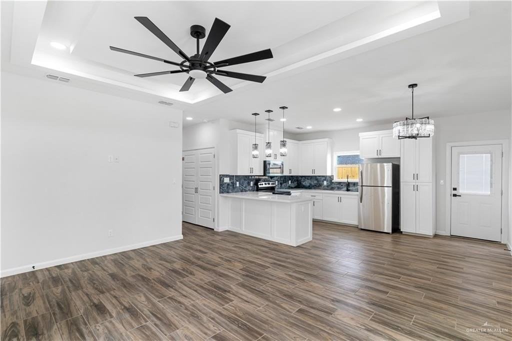 1300 Rosewood Lane #1 - Photo 5 of 18