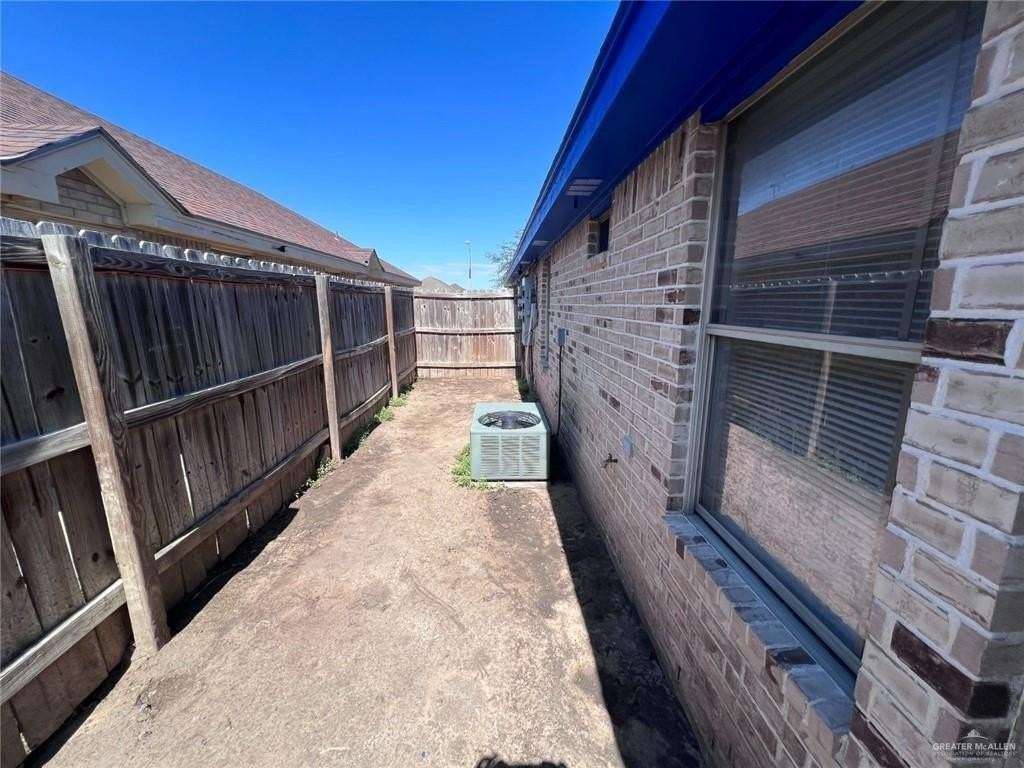 3115 E Diamondhead Ave - Photo 5 of 20