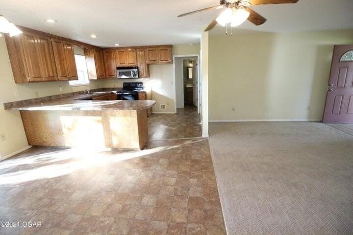 506 S Jefferson St #B - Photo 4 of 11