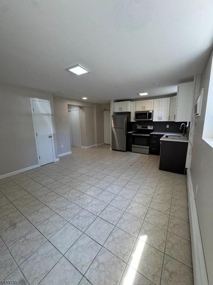 93 Centre St #10C - Photo 7 of 15