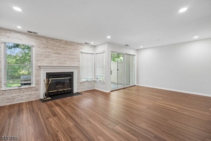 48 Eton Ct - Photo 7 of 23