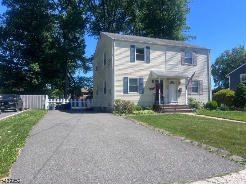 228 Windsor Ave - Photo 2 of 38