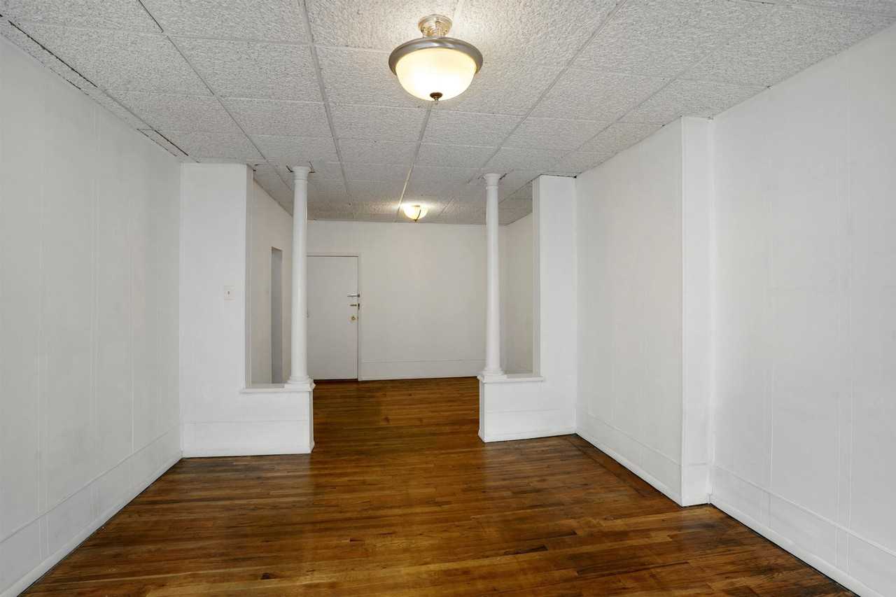 66 Sussex St #2 - Photo 4 of 18