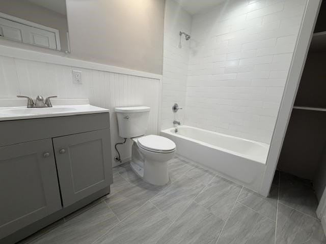 415 Broadway #4 - Photo 6 of 10
